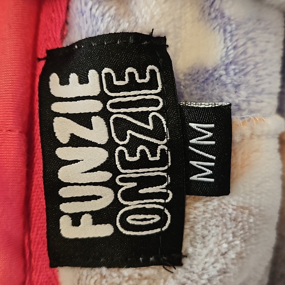 Colorful unicorn onesie - Picture 2 of 2